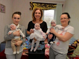 Astăzi, în ajun de 8 martie, Prima Doamnă Galina Dodon a vizitat o familie din mun. Chișinău care crește tripleți.