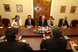 Președintele Timofti a avut o întrevedere cu președintele bulgar, Rosen Plevneliev