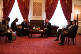 Moldovan president accepts credentials of three ambassadors