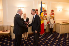 Președintele Timofti a înmânat distincții de stat, în cadrul unei ceremonii oficiale