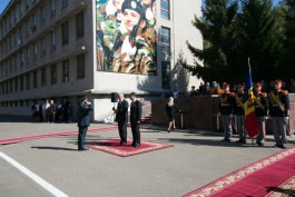 Moldovan president assists at 25th anniversary of National Army