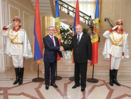Nicolae Timofti a avut o întrevedere cu președintele Armeniei, Serzh Sargsyan