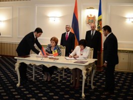 Президент Николае Тимофти встретился с президентом Армении Сержем Саргсяном