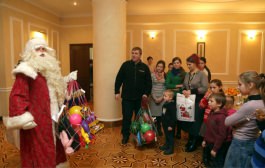Moldovan president gives state awards to mothers with many children