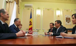 Moldovan president meets Foreign Investors Association representatives