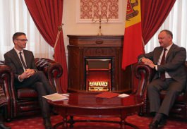 Moldovan president meets Estonian foreign minister