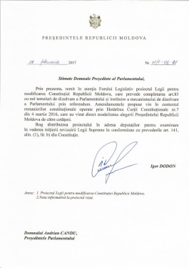 Moldovan president presents draft law on Constitution's amendment
