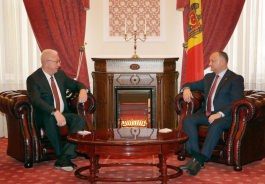 Moldovan president meets Russian delegation