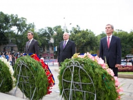 Președintele Nicolae Timofti a participat la manifestațiile consacrate Zilei Independenței