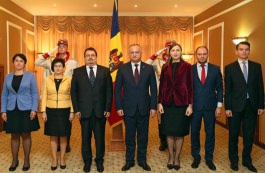 Президент Игорь Додон встретился с главой Делегации ЕС в Республике Молдова Петером Михалко