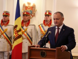 Moldovan president hands state distinctions