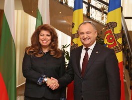 Igor Dodon a avut o întrevedere cu Iliana Iotova, vicepreședintele Republicii Bulgaria, care se află într-o vizită în țara noastră la invitația personală a Președintelui Moldovei