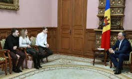 President Igor Dodon held a meeting with the members of the music group "DoReDoS"