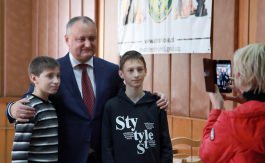 Igor Dodon a participat la ceremonia de premiere a învingătorilor Festivalului Internațional de Șah „Toamna Moldovei”