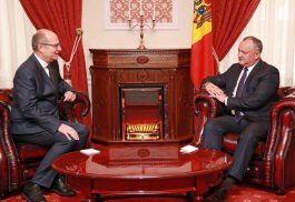 Igor Dodon a avut o întrevedere de rămas bun cu ambasadorul  Franţei în Republica Moldova