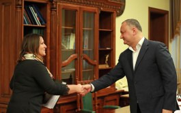 President of Moldova had a traditional reception of citizens