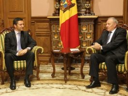 Президент Николае Тимофти провел встречу с министром иностранных дел Болгарии Кристианом Вигениным