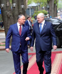 President of the Republic of Moldova Igor Dodon met with President of the Republic of Belarus Alexander Lukashenko, who is in Moldova on an official visit at the invitation of the head of our state