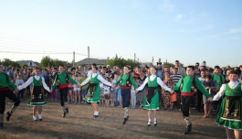 Igor Dodon a participat la ceremonia de inaugurare a două complexuri sportive din localitățile Congaz și Copceac din UTA Găgăuzia