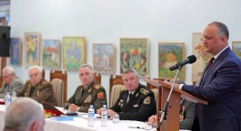 Глава государства принял участие в заседании Республиканского совета Союза Офицеров Республики Молдова