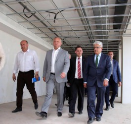 Глава государства ознакомился с ходом работ по ремонту здания Президентуры Республики Молдова