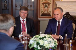 Igor Dodon s-a întîlnit cu secretarul general al Adunării Interparlamentare a CSI, Iuri Osipov