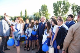 Președintele Igor Dodon a participat la Gala absolvenților din raionul Taraclia și din Găgăuzia