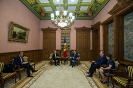 Глава государства провел прощальную встречу с господином Атисом Лотсом, Чрезвычайным и Полномочным Послом Латвийской Республики в Республике Молдова