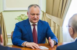 Игорь Додон провел встречу с Чрезвычайным и Полномочным Послом Российской Федерации в Республике Молдова Фаритом Мухаметшиным