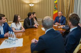 Studenții masteranzi din diasporă efectuează un stagiu de practică la Președinția Republicii Moldova