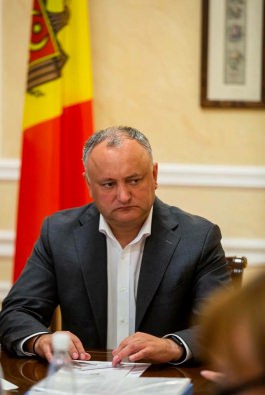 Președintele Igor Dodon a avut o întrevedere cu un grup de consilieri locali și cetățeni din satul Colonița, mun. Chișinău