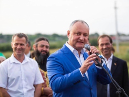 Президент Республики Молдова принял участие в открытии нового спортивного комплекса в городе Комрат