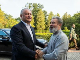 Președintele Republicii Moldova a avut o întrevedere cu Episcopul de Bălţi şi Făleşti