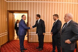 Președintele Republicii Moldova, Igor Dodon, a avut o întrevedere cu Prințul Louis Alphonse de Bourbon din Franța