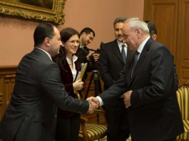 President Nicolae Timofti had a meeting with Romanian Foreign Minister Titus Corlatean