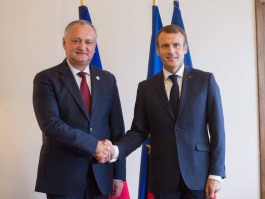 Președintele Republicii Moldova a avut o întrevedere de lucru cu Preşedintele Franţei