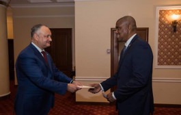 Președintele Igor Dodon a primit scrisorile de acreditare de la noul ambasador al SUA