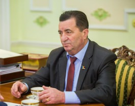 Игорь Додон провел встречу с председателями районов Тараклия и Басарабяска