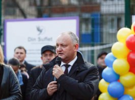 Igor Dodon a participat la inaugurarea unui complex sportiv în orașul Soroca