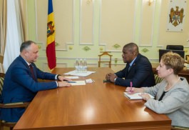 Igor Dodon met with the US Ambassador to Moldova
