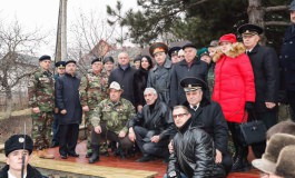 Игорь Додон принял участие в открытии нового мемориала в Дурлештах
