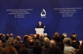 Президент Республики Молдова выступил с речью на Международном форуме в Баку