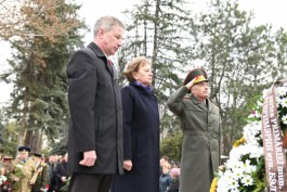 Игорь Додон принял участие в мероприятиях в честь 75-летия освобождения города Бельц