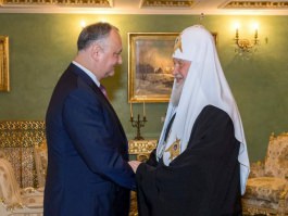 Президент Республики Молдова провел встречу со Святейшим Патриархом Московским и всея Руси