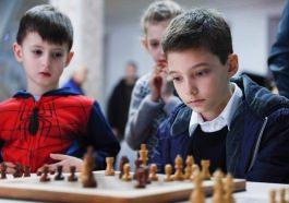 Глава государства принял участие в открытии турнира по шахматам между роботами и чемпионами Республики Молдова