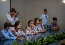 Un grup de elevi din orașul Bender au vizitat Președinția