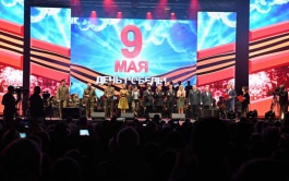 Igor Dodon a participat la concertul festiv organizat cu prilejul Zilei Victoriei 