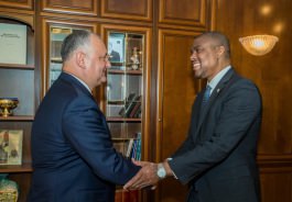 Президент Республики Молдова провел встречу с послом Соединенных Штатов