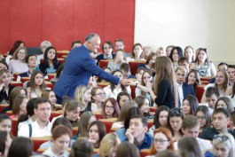 Igor Dodon a avut o întrevedere cu studenții de la Universitatea de Stat din Bașkortostan
