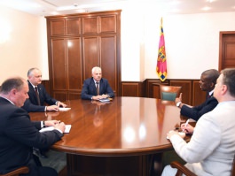 Președintele Republicii Moldova a avut o întrevedere de lucru cu Ambasadorul SUA